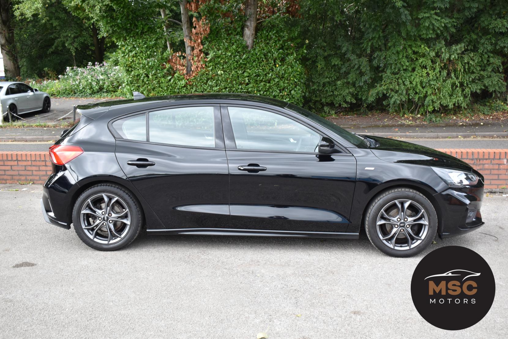 Ford Focus 1.0T EcoBoost ST-Line Hatchback 5dr Petrol Manual Euro 6 (s/s) (125 ps)