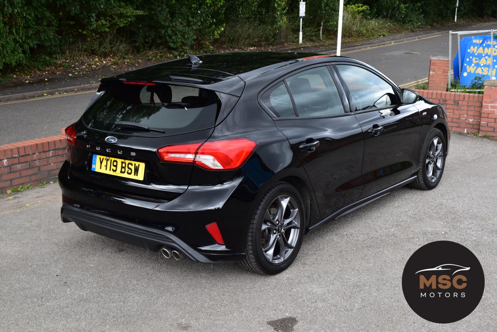 Ford Focus 1.0T EcoBoost ST-Line Hatchback 5dr Petrol Manual Euro 6 (s/s) (125 ps)