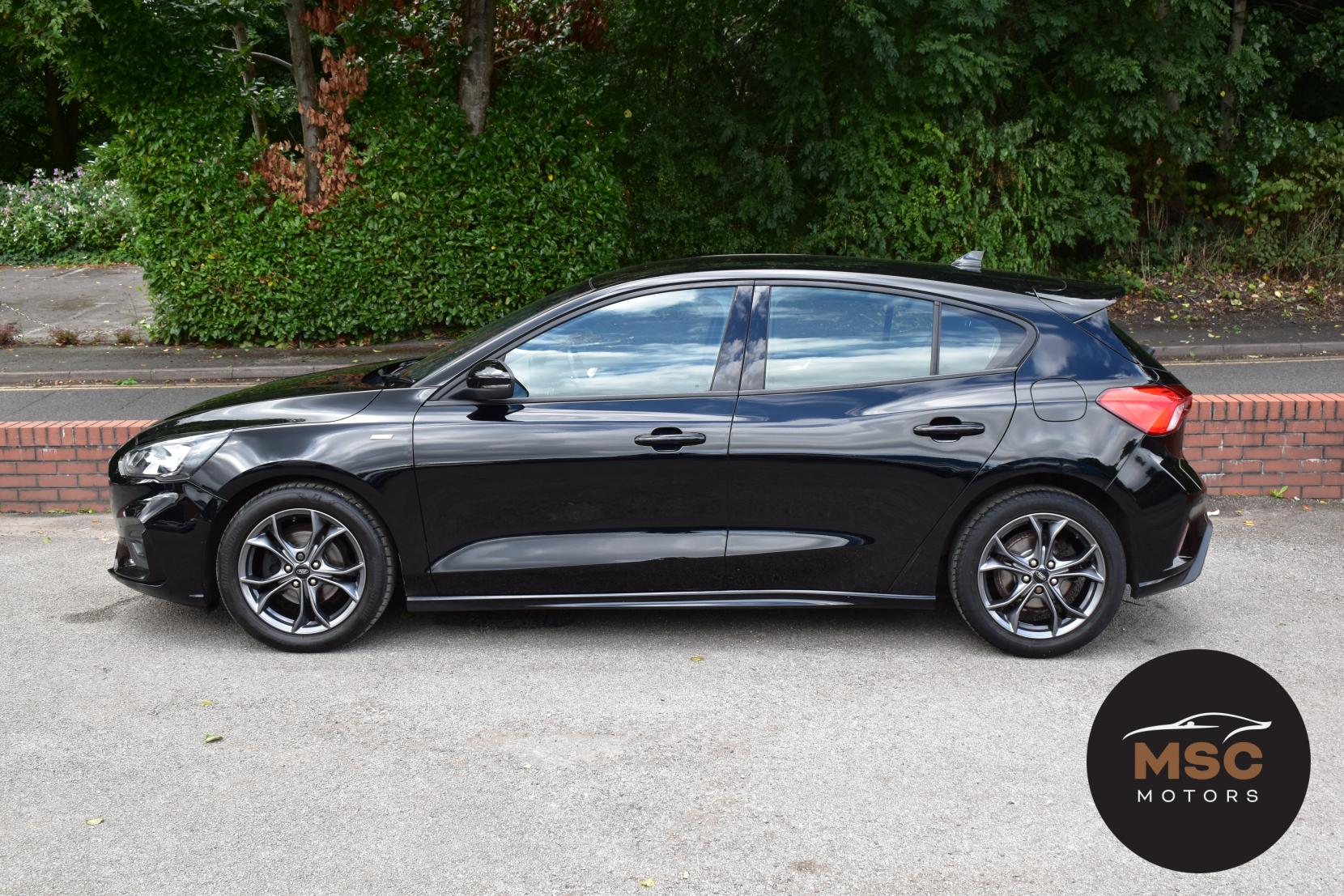 Ford Focus 1.0T EcoBoost ST-Line Hatchback 5dr Petrol Manual Euro 6 (s/s) (125 ps)