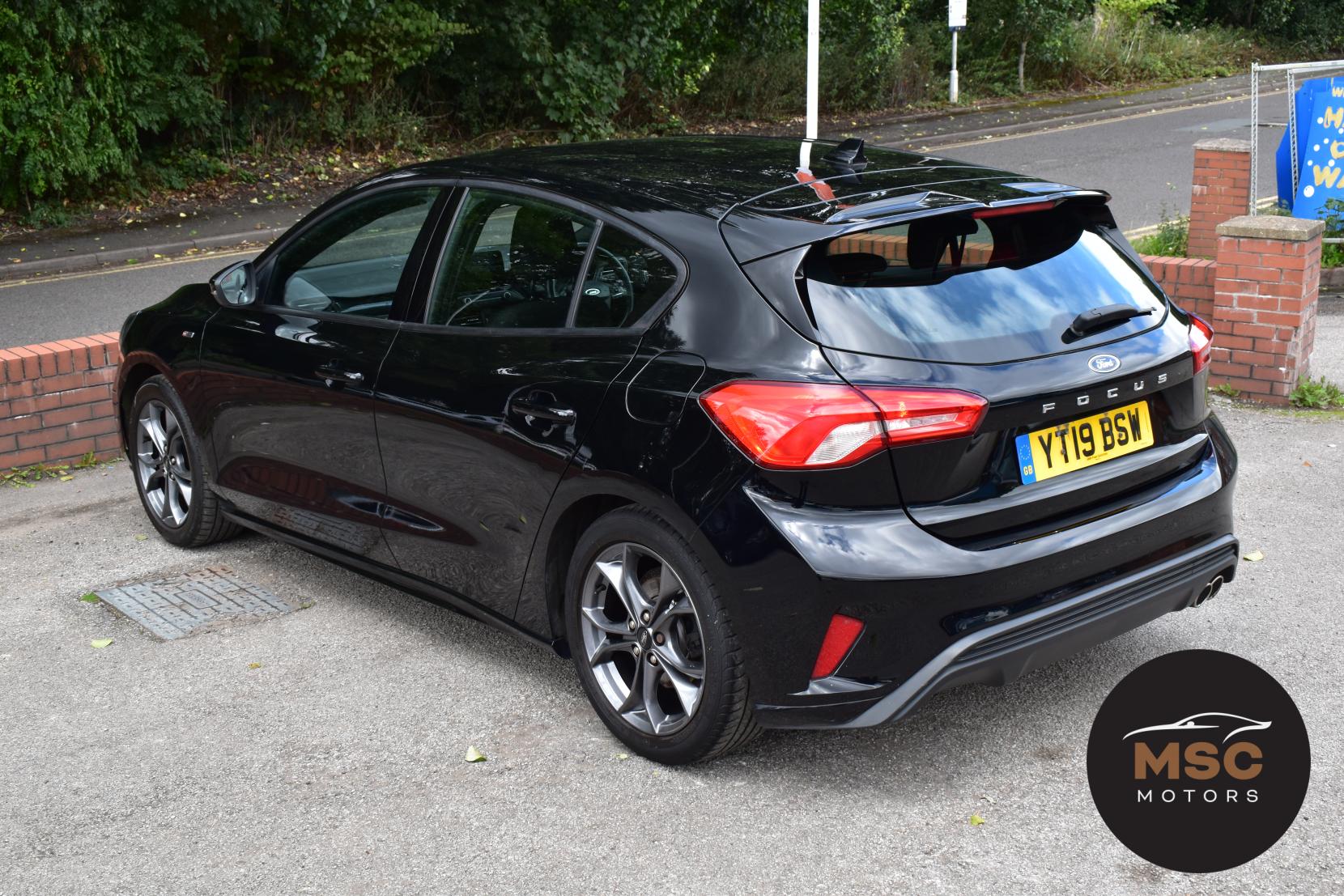 Ford Focus 1.0T EcoBoost ST-Line Hatchback 5dr Petrol Manual Euro 6 (s/s) (125 ps)