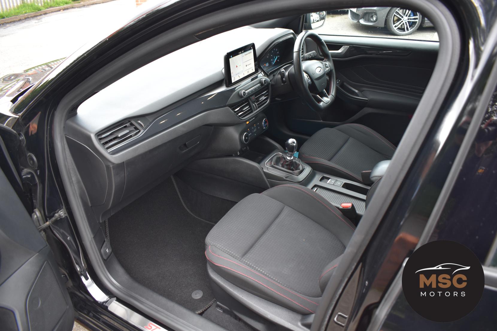 Ford Focus 1.0T EcoBoost ST-Line Hatchback 5dr Petrol Manual Euro 6 (s/s) (125 ps)