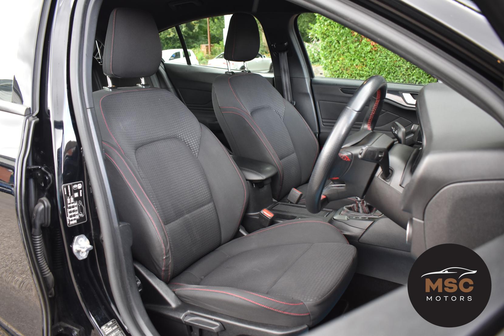 Ford Focus 1.0T EcoBoost ST-Line Hatchback 5dr Petrol Manual Euro 6 (s/s) (125 ps)