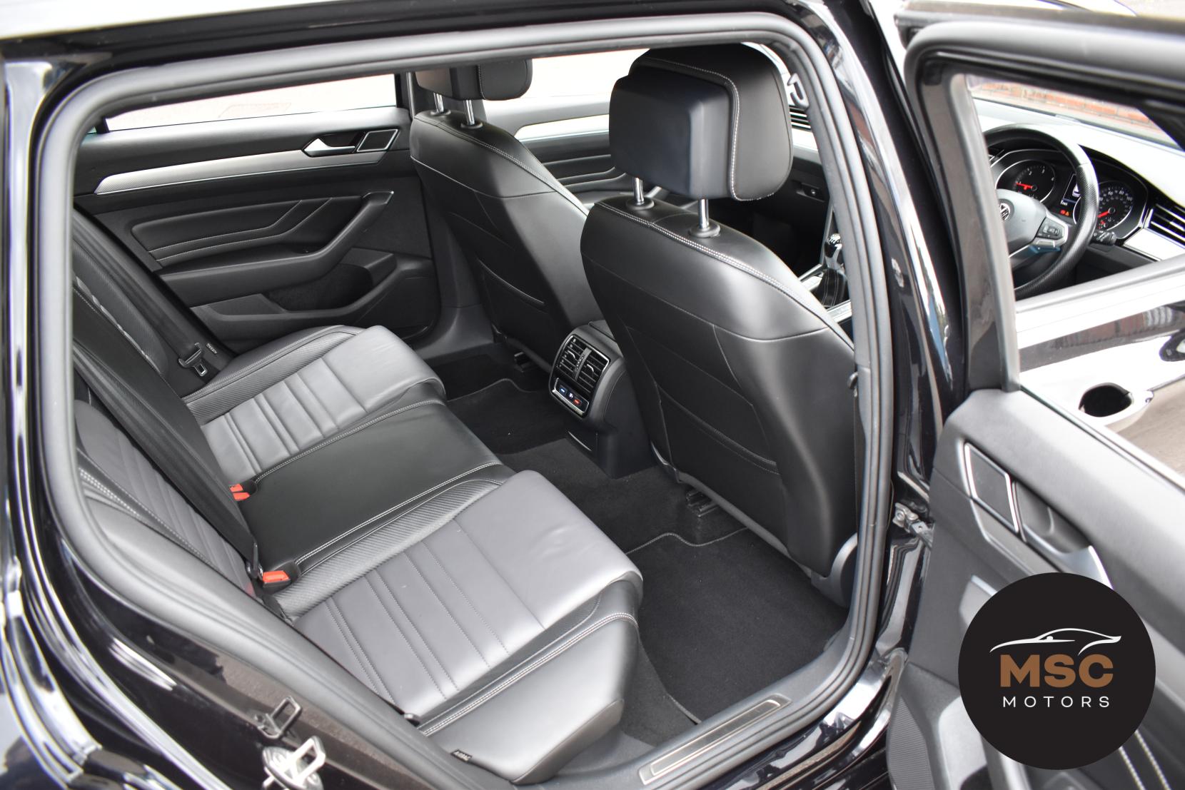 Volkswagen Passat 2.0 TDI EVO R-Line Estate 5dr Diesel Manual Euro 6 (s/s) (150 ps)
