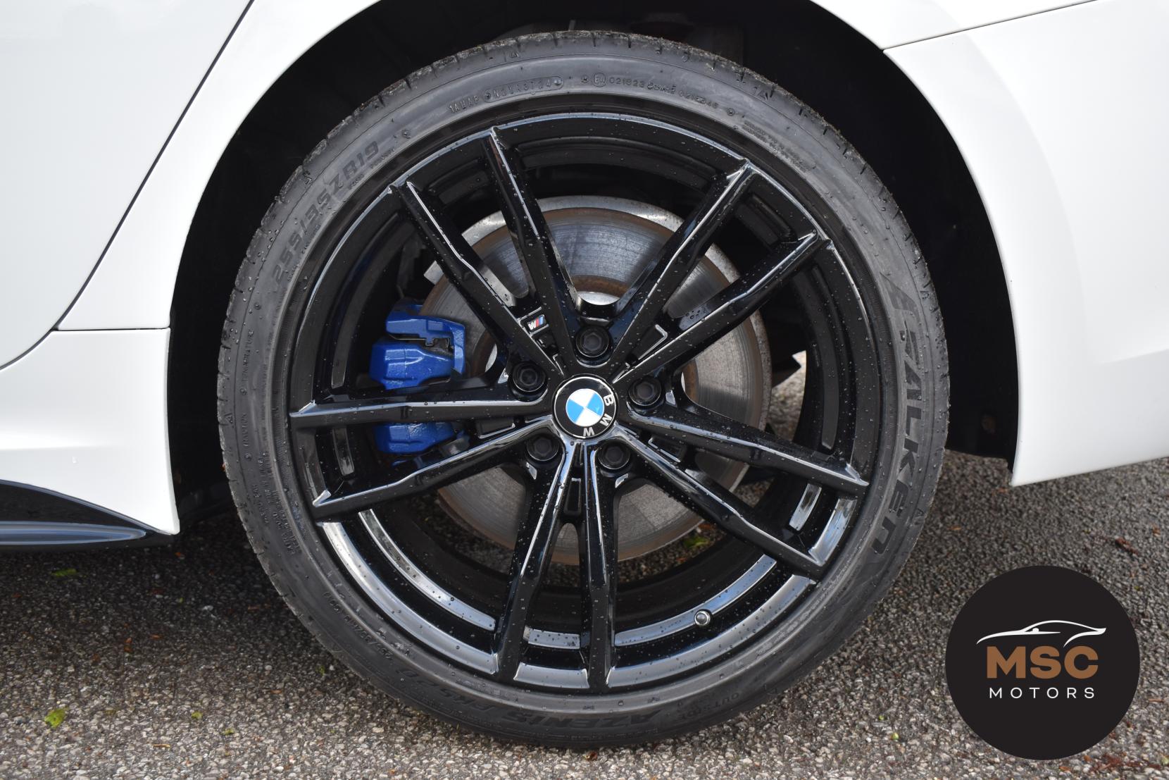 BMW 3 Series 2.0 330e 12kWh M Sport Saloon 4dr Petrol Plug-in Hybrid Auto Euro 6 (s/s) (292 ps)