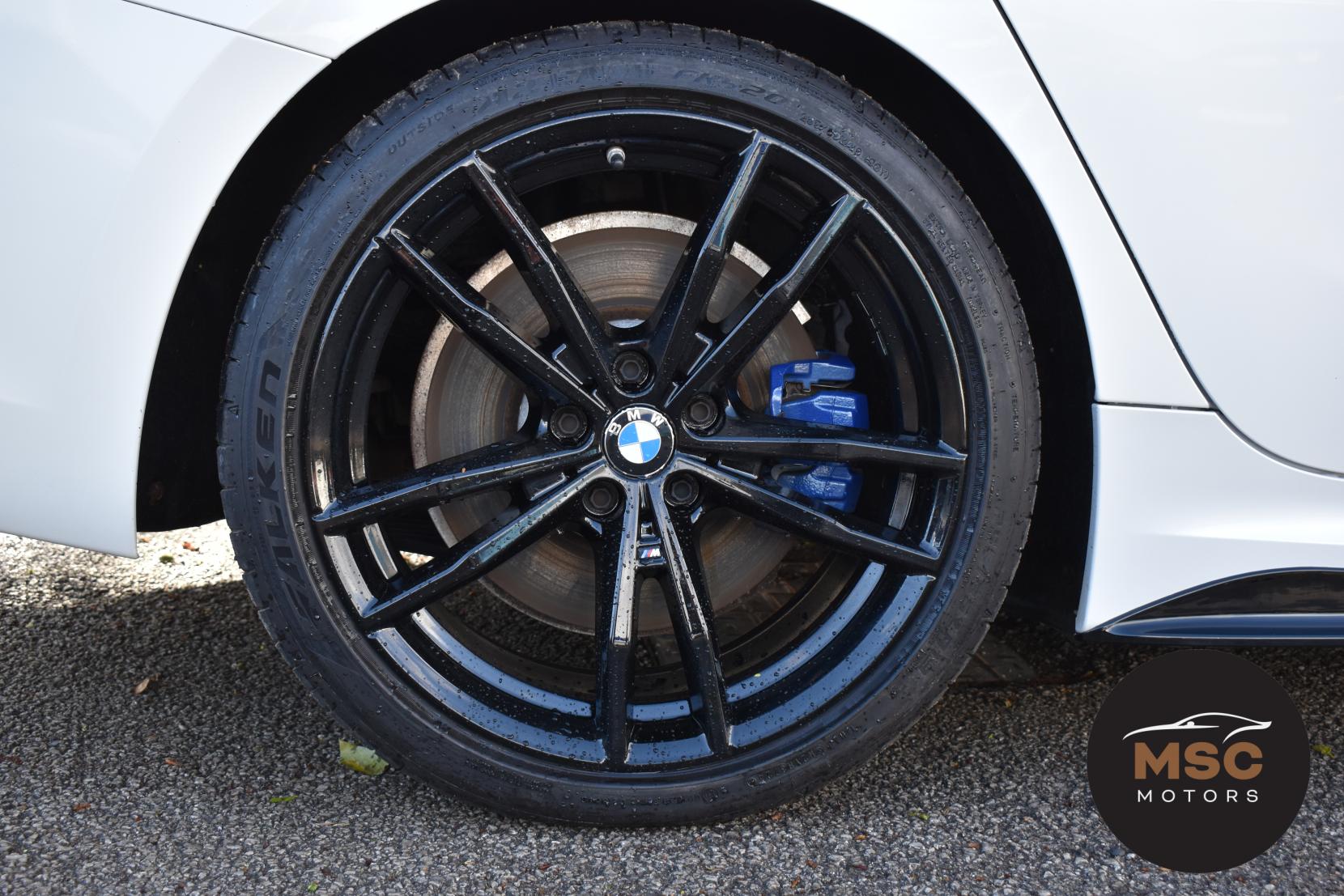 BMW 3 Series 2.0 330e 12kWh M Sport Saloon 4dr Petrol Plug-in Hybrid Auto Euro 6 (s/s) (292 ps)