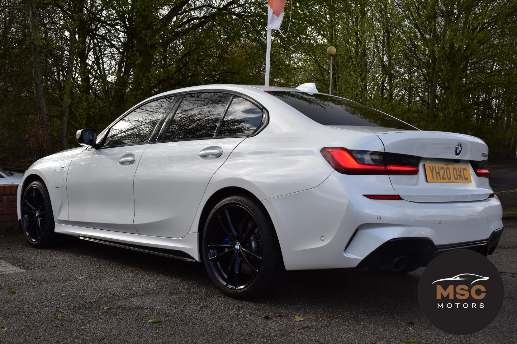 BMW 3 Series 2.0 330e 12kWh M Sport Saloon 4dr Petrol Plug-in Hybrid Auto Euro 6 (s/s) (292 ps)