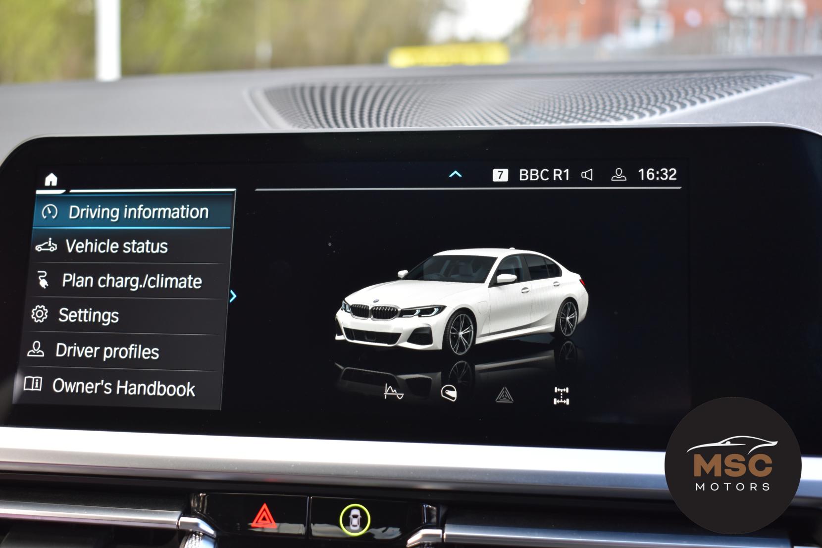 BMW 3 Series 2.0 330e 12kWh M Sport Saloon 4dr Petrol Plug-in Hybrid Auto Euro 6 (s/s) (292 ps)