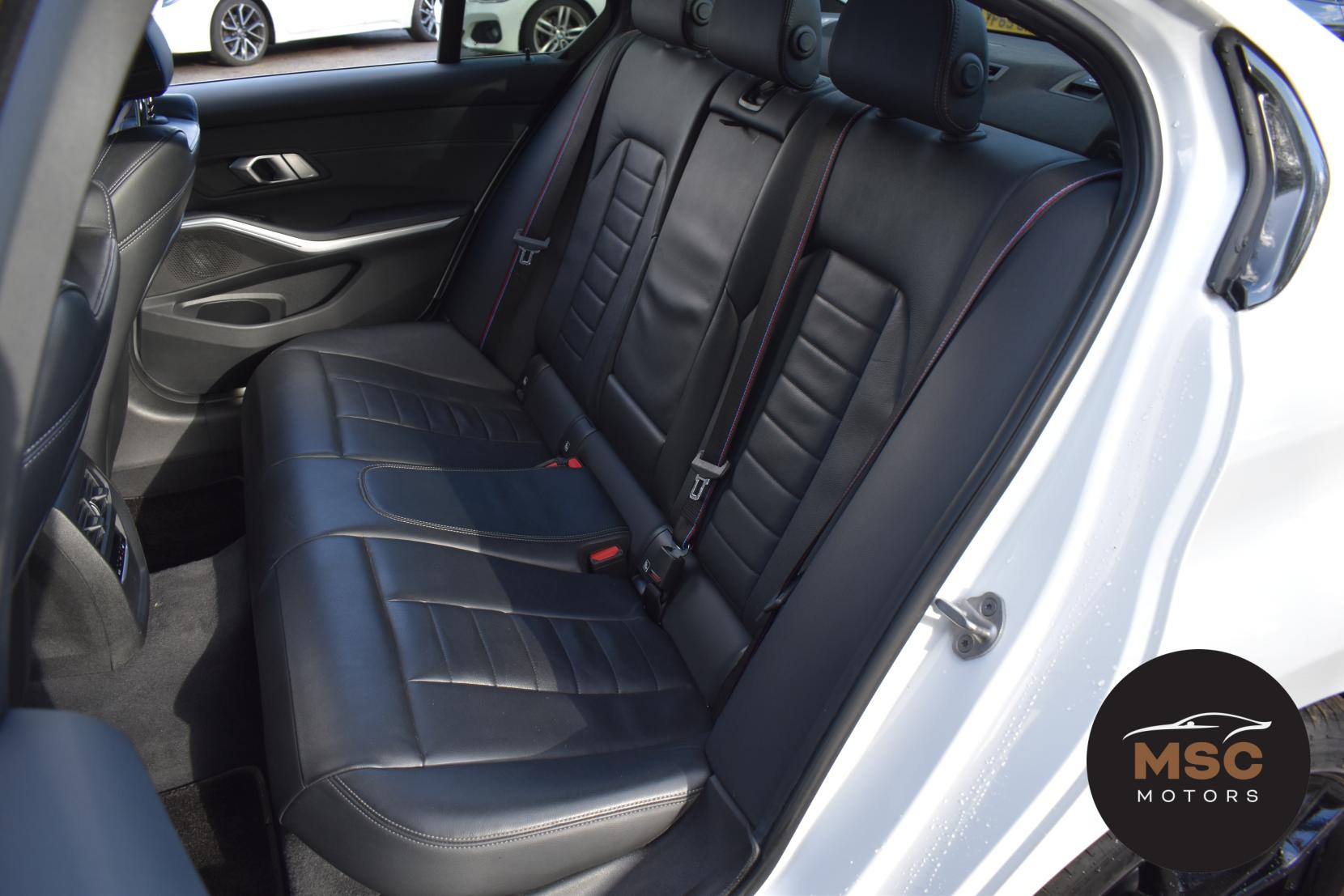 BMW 3 Series 2.0 330e 12kWh M Sport Saloon 4dr Petrol Plug-in Hybrid Auto Euro 6 (s/s) (292 ps)