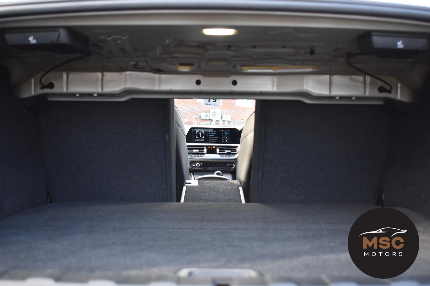 BMW 3 Series 2.0 330e 12kWh M Sport Saloon 4dr Petrol Plug-in Hybrid Auto Euro 6 (s/s) (292 ps)