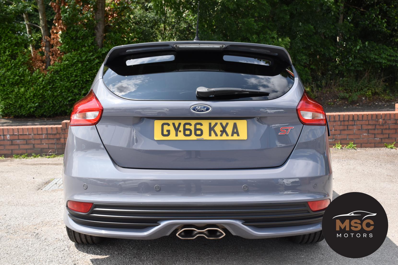 Ford Focus 2.0 TDCi ST-3 Hatchback 5dr Diesel Powershift Euro 6 (s/s) (185 ps)