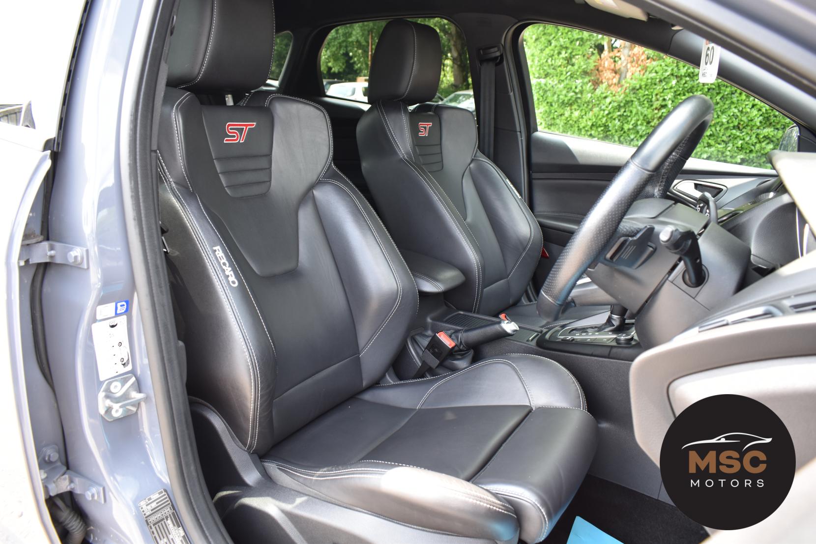 Ford Focus 2.0 TDCi ST-3 Hatchback 5dr Diesel Powershift Euro 6 (s/s) (185 ps)