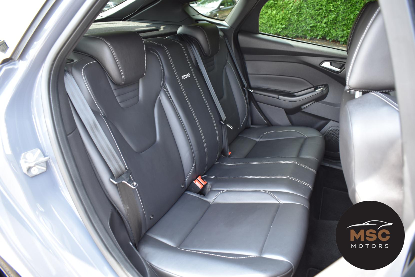 Ford Focus 2.0 TDCi ST-3 Hatchback 5dr Diesel Powershift Euro 6 (s/s) (185 ps)