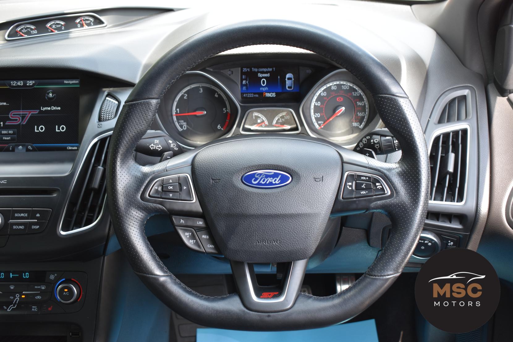 Ford Focus 2.0 TDCi ST-3 Hatchback 5dr Diesel Powershift Euro 6 (s/s) (185 ps)