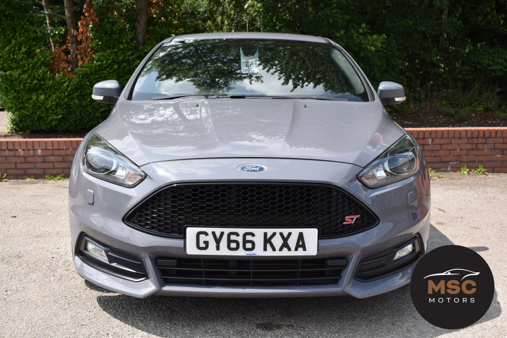 Ford Focus 2.0 TDCi ST-3 Hatchback 5dr Diesel Powershift Euro 6 (s/s) (185 ps)