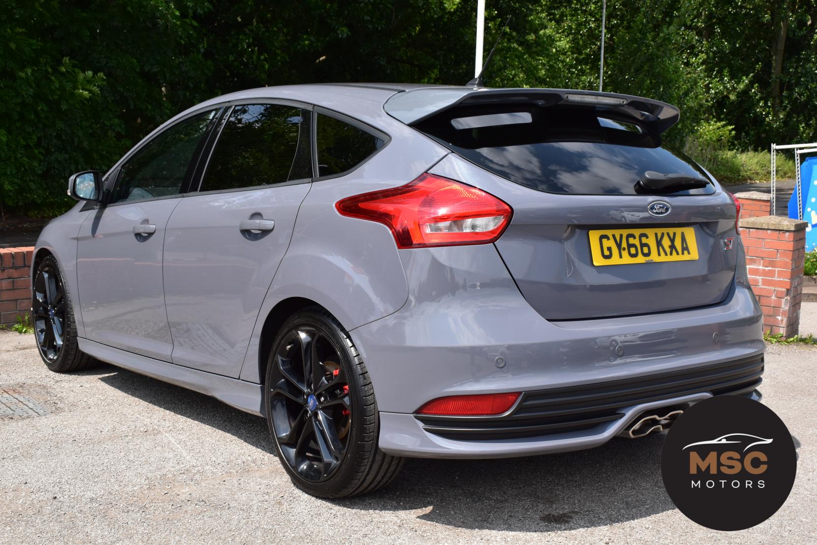 Ford Focus 2.0 TDCi ST-3 Hatchback 5dr Diesel Powershift Euro 6 (s/s) (185 ps)