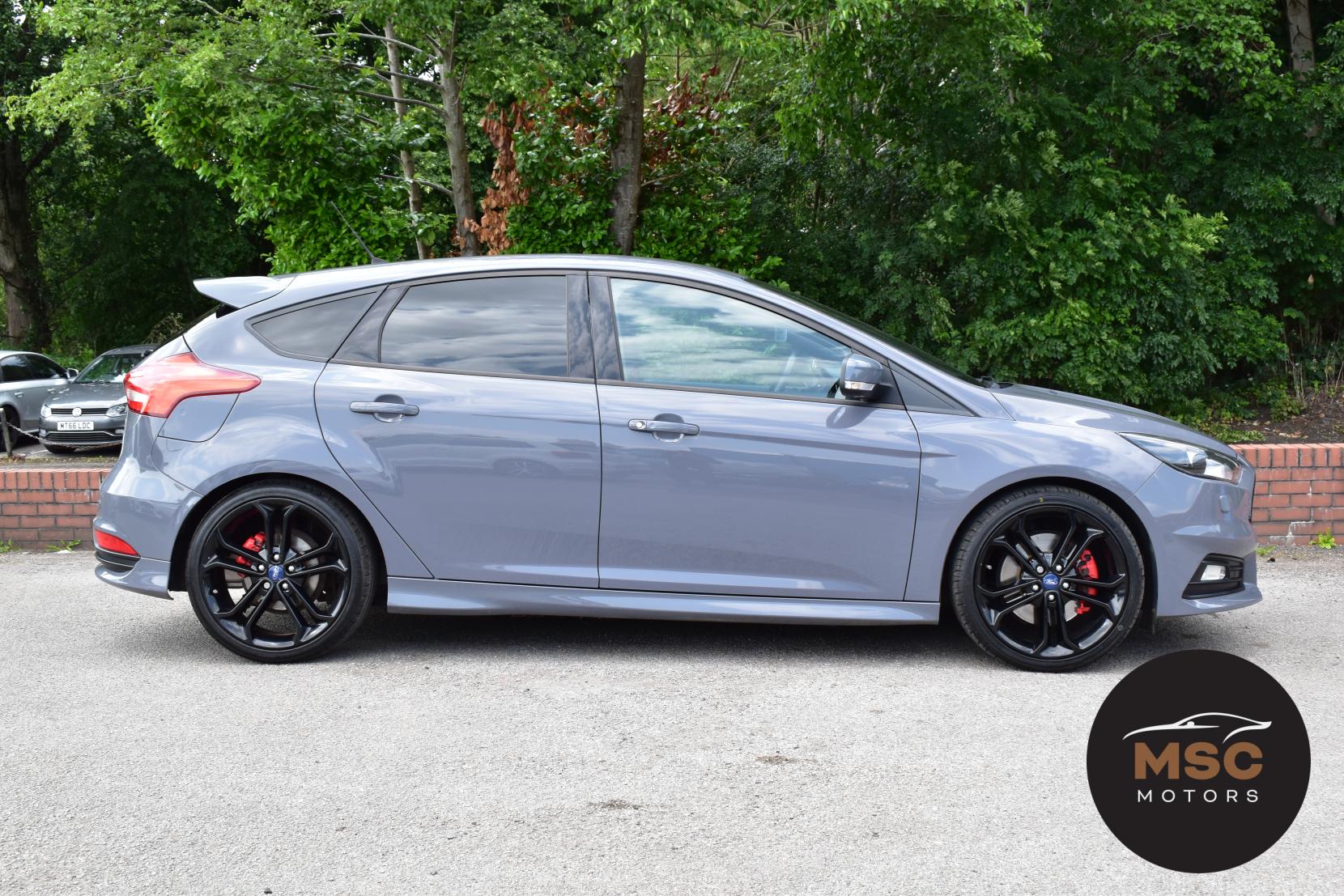 Ford Focus 2.0 TDCi ST-3 Hatchback 5dr Diesel Powershift Euro 6 (s/s) (185 ps)