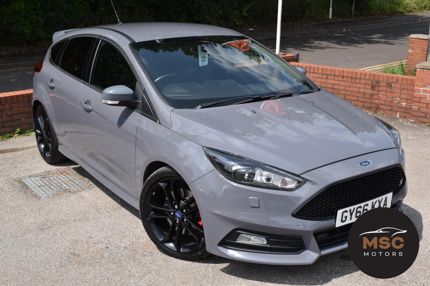 Ford Focus 2.0 TDCi ST-3 Hatchback 5dr Diesel Powershift Euro 6 (s/s) (185 ps)