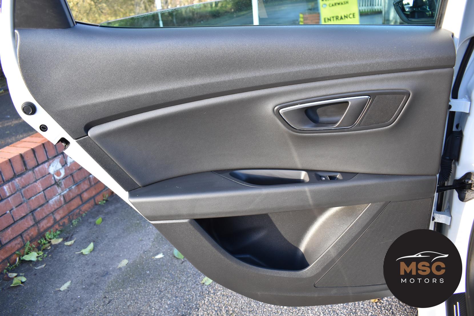 SEAT Leon 2.0 TDI FR Hatchback 5dr Diesel DSG Euro 6 (s/s) (150 ps)