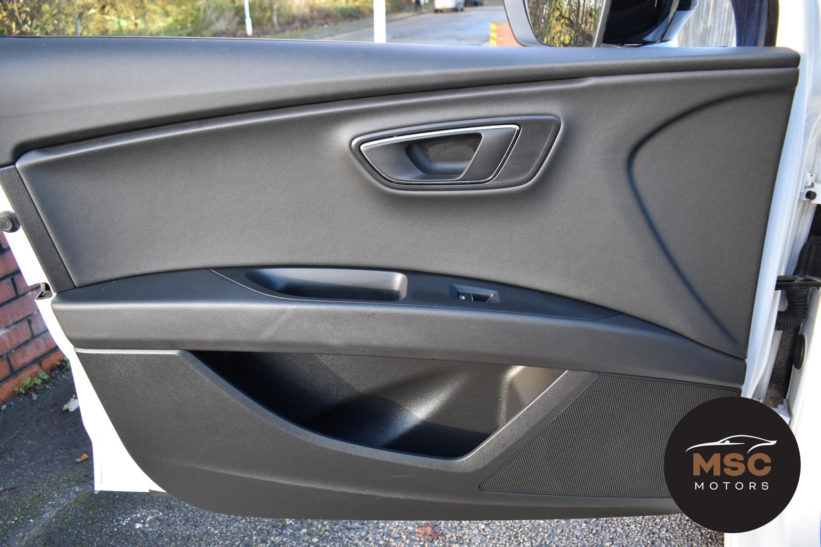 SEAT Leon 2.0 TDI FR Hatchback 5dr Diesel DSG Euro 6 (s/s) (150 ps)