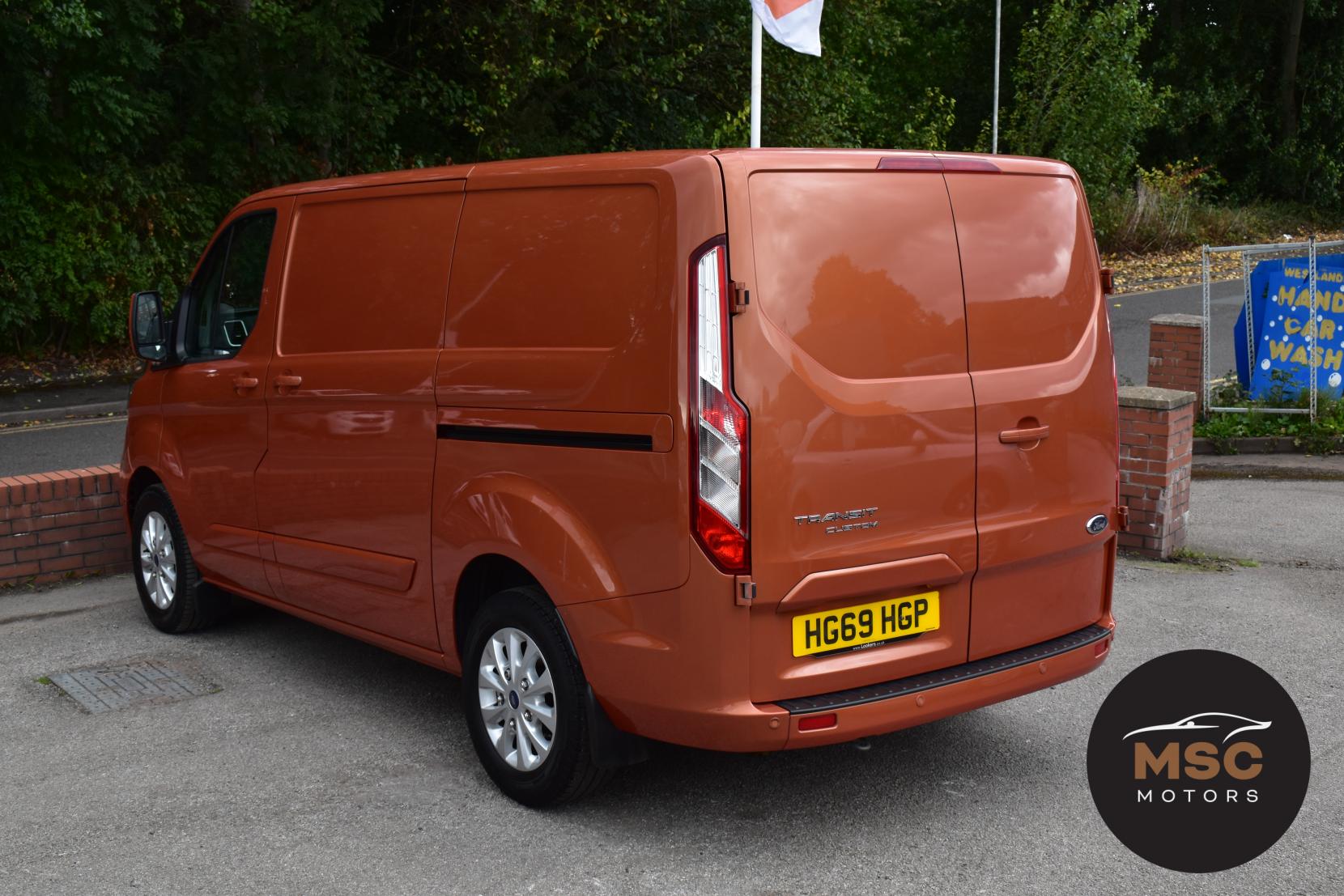 Ford Transit Custom 2.0 300 EcoBlue Limited Panel Van 5dr Diesel Manual L1 H1 Euro 6 (s/s) (130 ps)