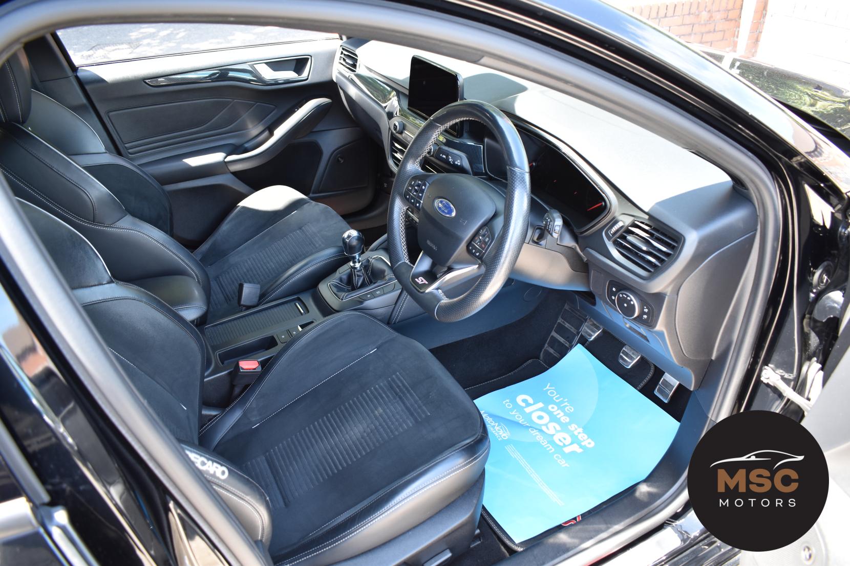 Ford Focus 2.3T EcoBoost ST Hatchback 5dr Petrol Manual Euro 6 (s/s) (280 ps)