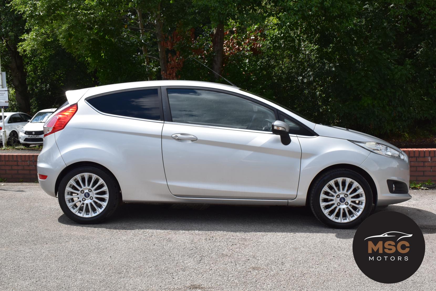 Ford Fiesta 1.0T EcoBoost Titanium Hatchback 3dr Petrol Manual Euro 5 (s/s) (100 ps)