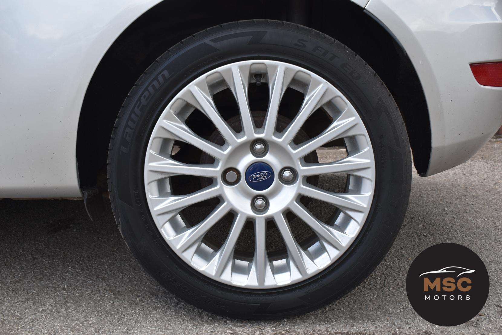 Ford Fiesta 1.0T EcoBoost Titanium Hatchback 3dr Petrol Manual Euro 5 (s/s) (100 ps)