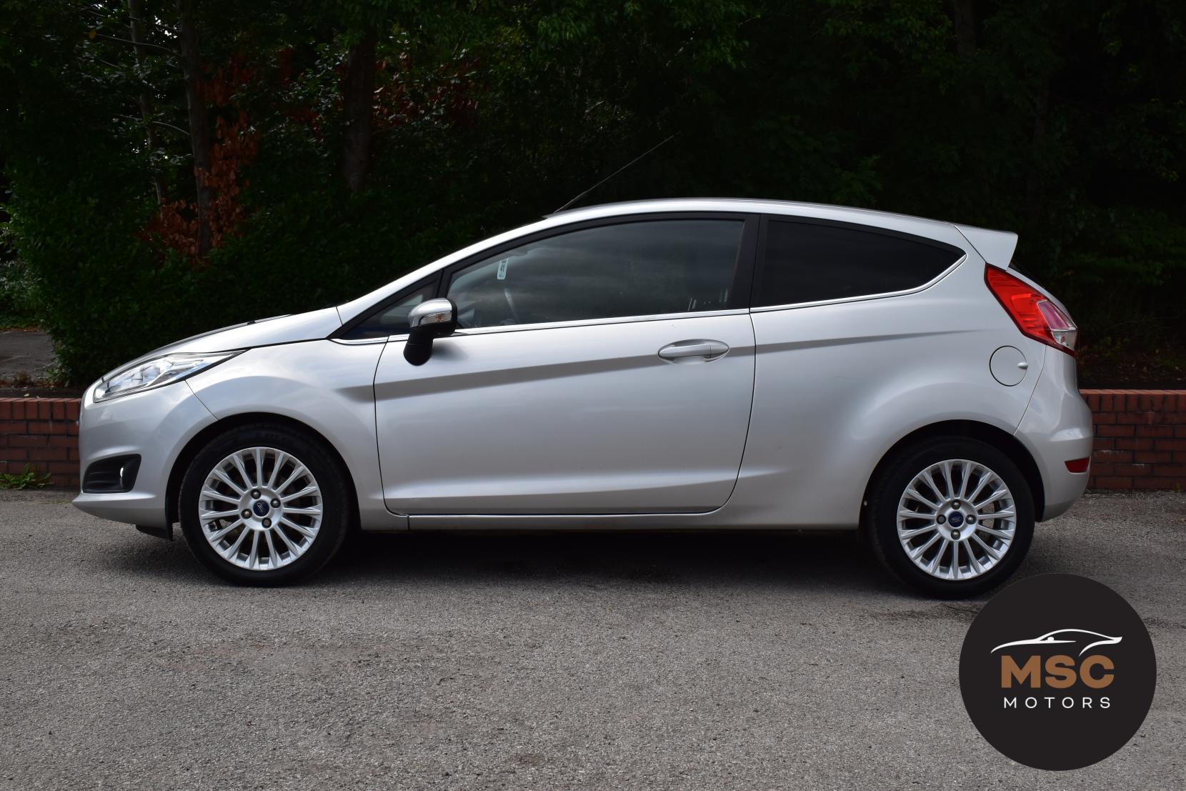 Ford Fiesta 1.0T EcoBoost Titanium Hatchback 3dr Petrol Manual Euro 5 (s/s) (100 ps)