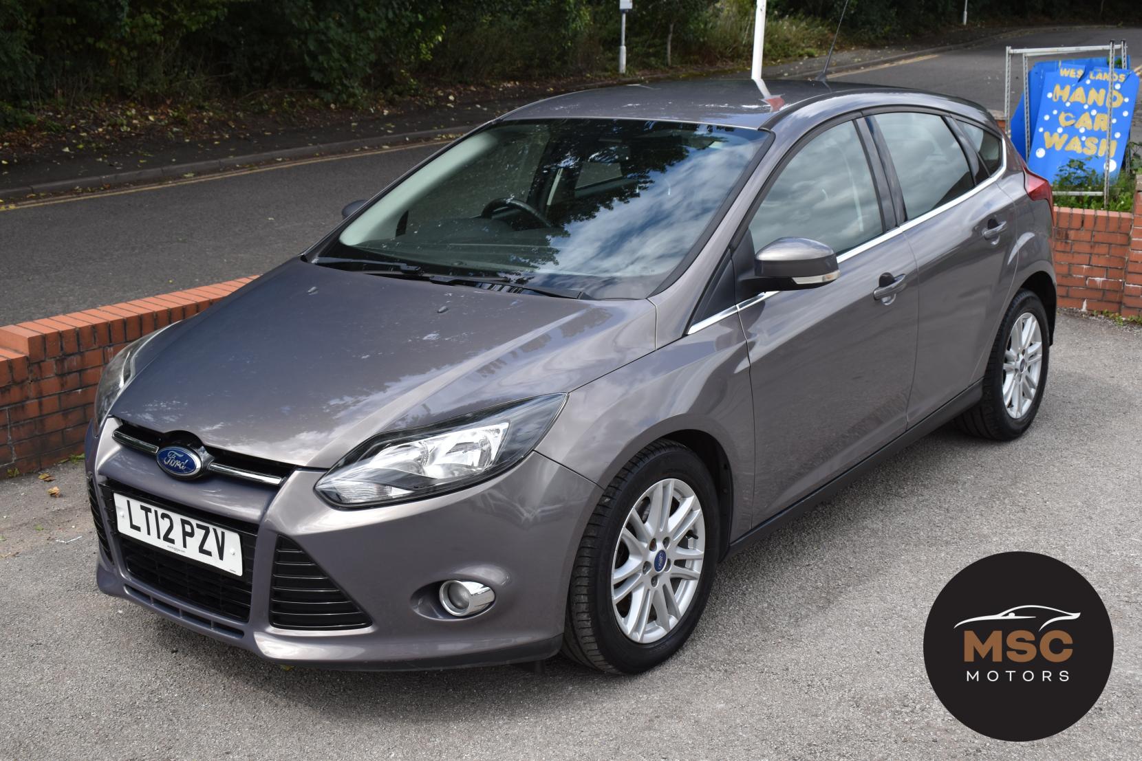 Ford Focus 2.0 TDCi Titanium Hatchback 5dr Diesel Powershift Euro 5 (140 ps)