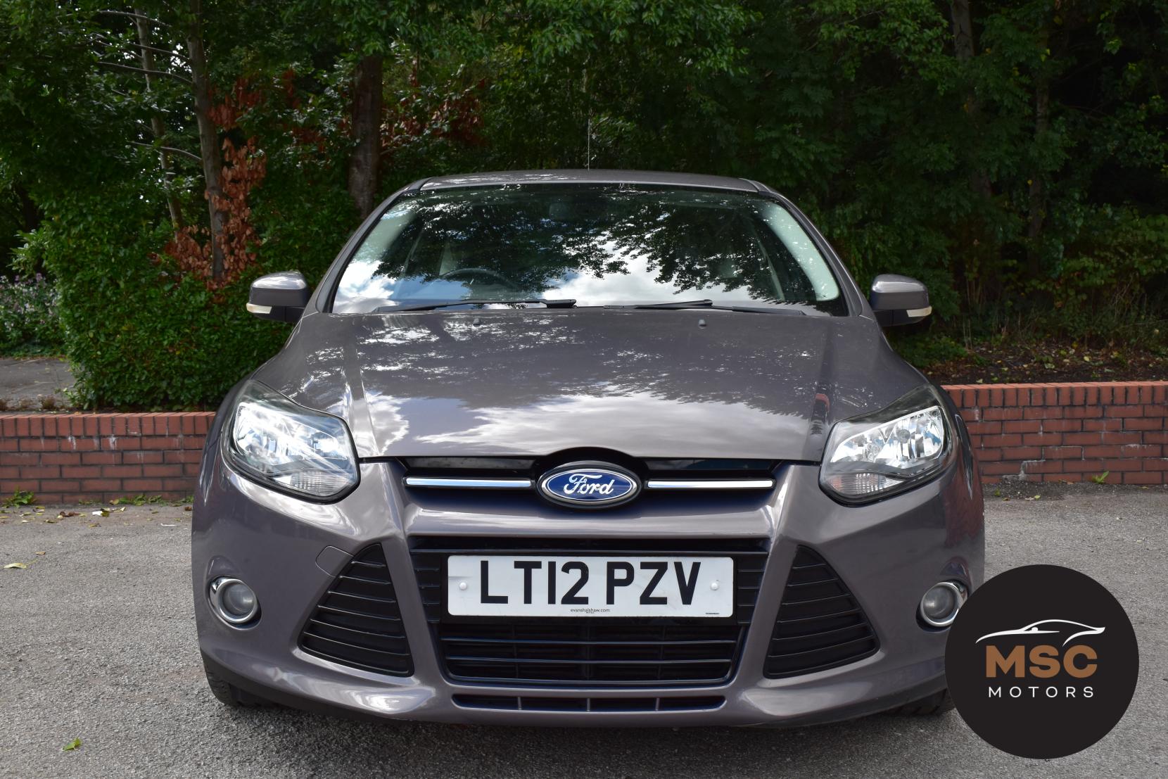 Ford Focus 2.0 TDCi Titanium Hatchback 5dr Diesel Powershift Euro 5 (140 ps)