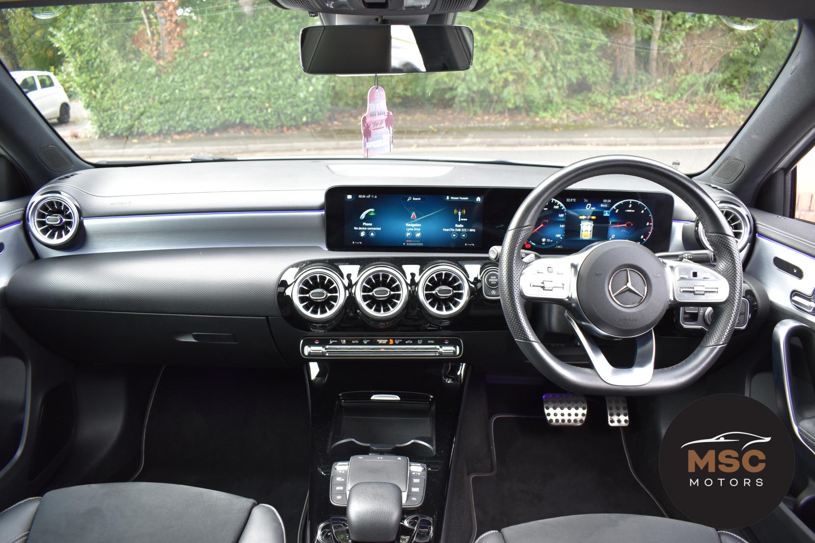 Mercedes-Benz A Class 2.0 A180d AMG Line Edition (Premium Plus) Hatchback 5dr Diesel 8G-DCT Euro 6 (s/s) (116 ps)