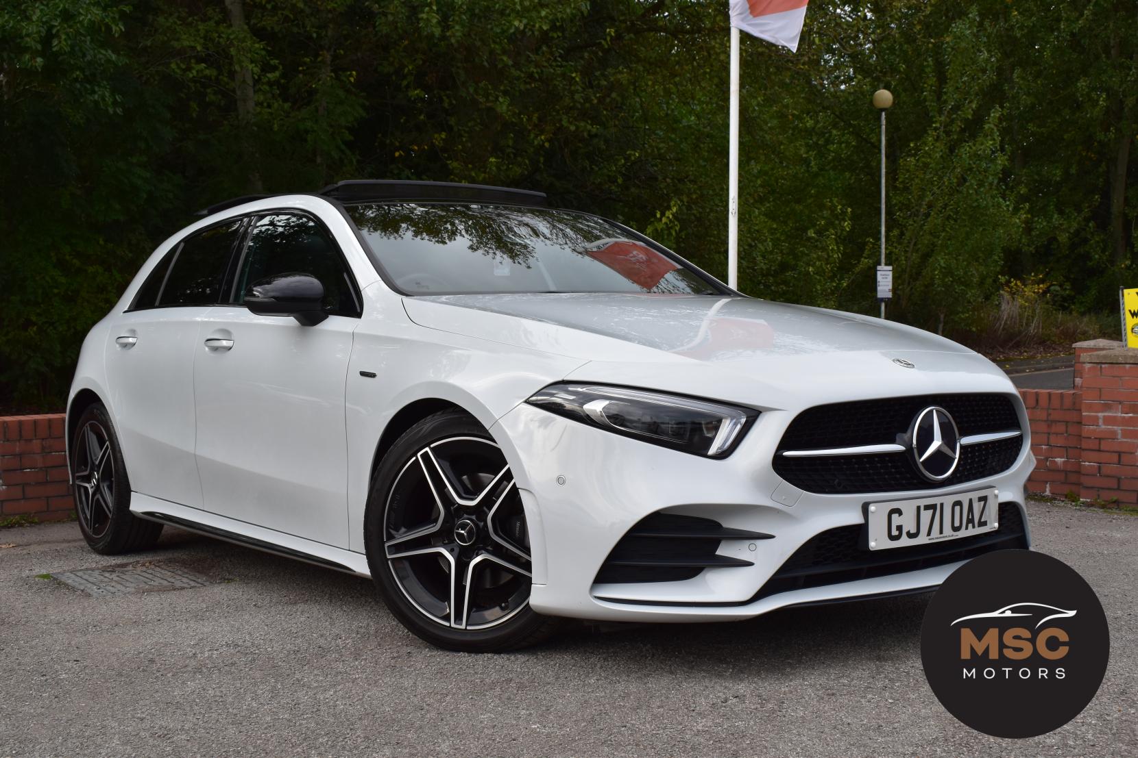 Mercedes-Benz A Class 2.0 A180d AMG Line Edition (Premium Plus) Hatchback 5dr Diesel 8G-DCT Euro 6 (s/s) (116 ps)