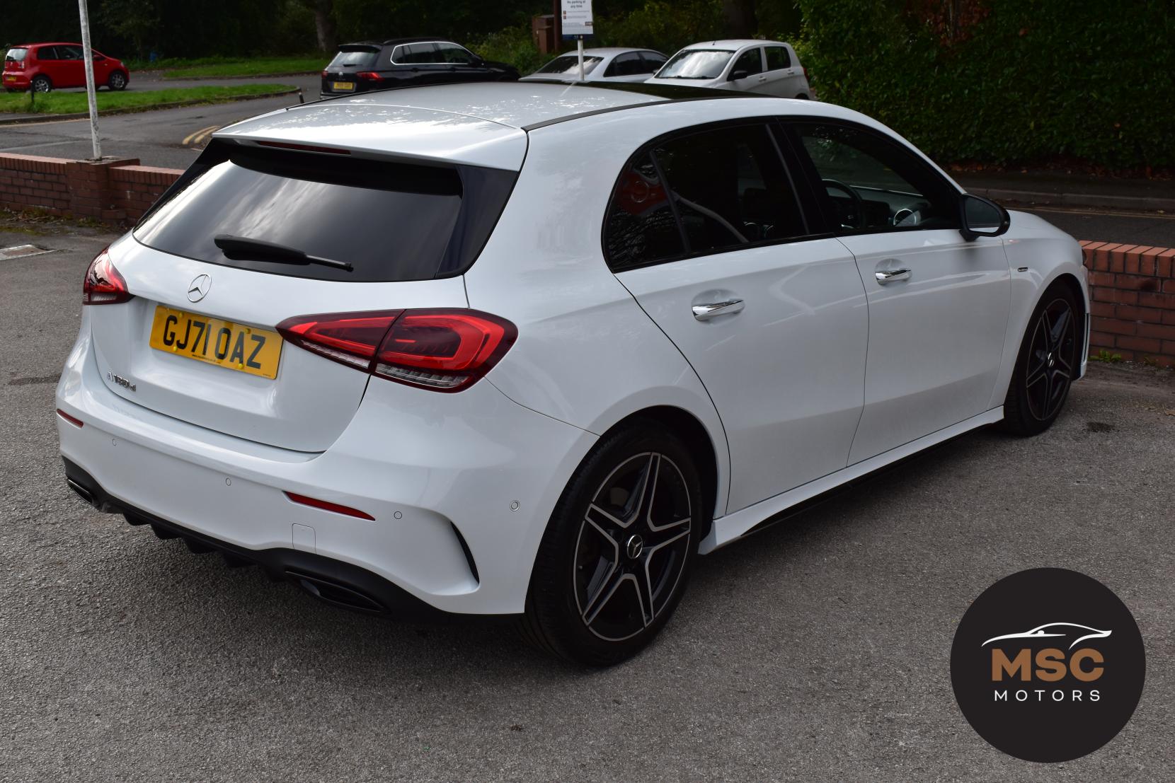 Mercedes-Benz A Class 2.0 A180d AMG Line Edition (Premium Plus) Hatchback 5dr Diesel 8G-DCT Euro 6 (s/s) (116 ps)