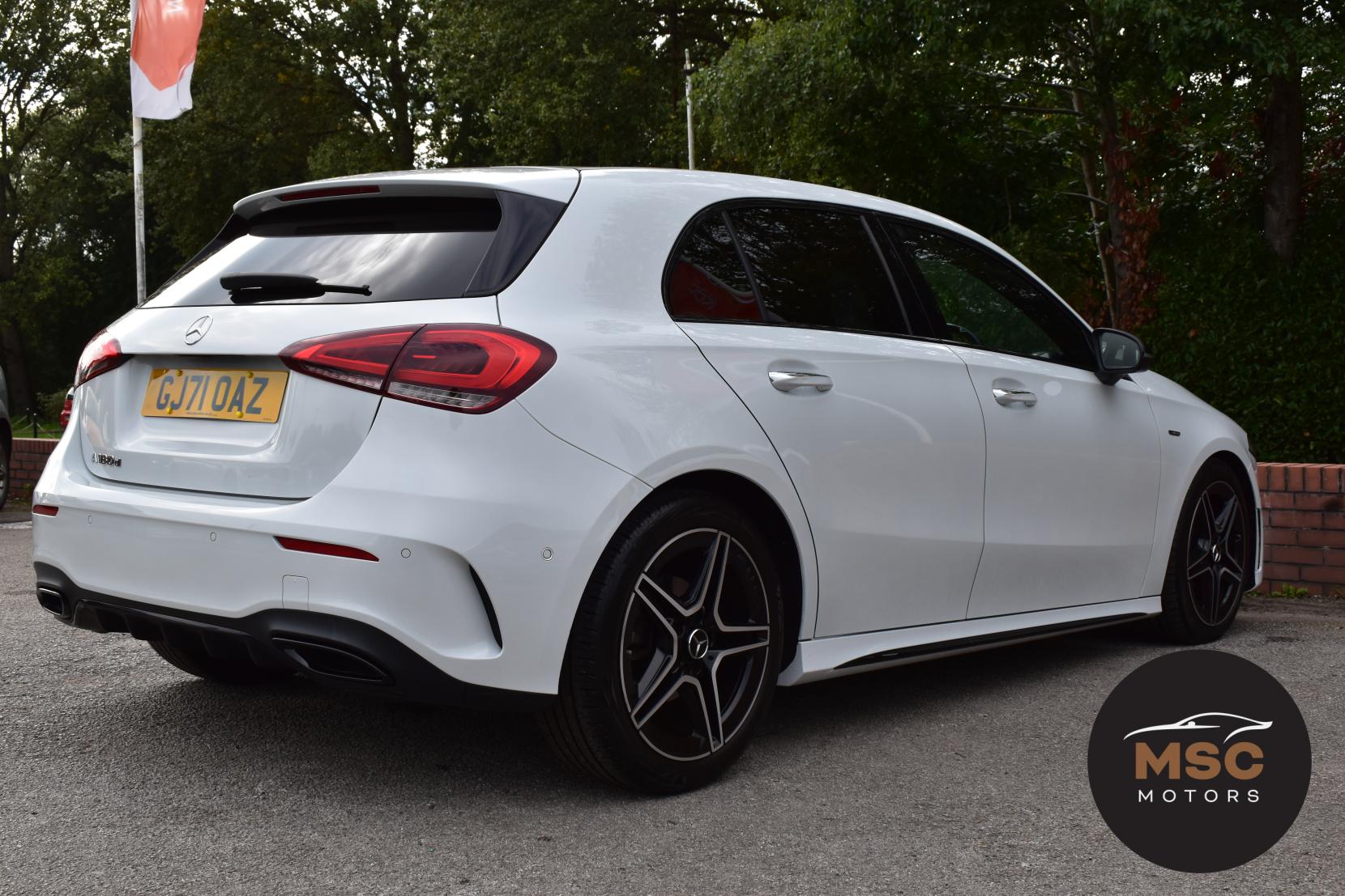 Mercedes-Benz A Class 2.0 A180d AMG Line Edition (Premium Plus) Hatchback 5dr Diesel 8G-DCT Euro 6 (s/s) (116 ps)