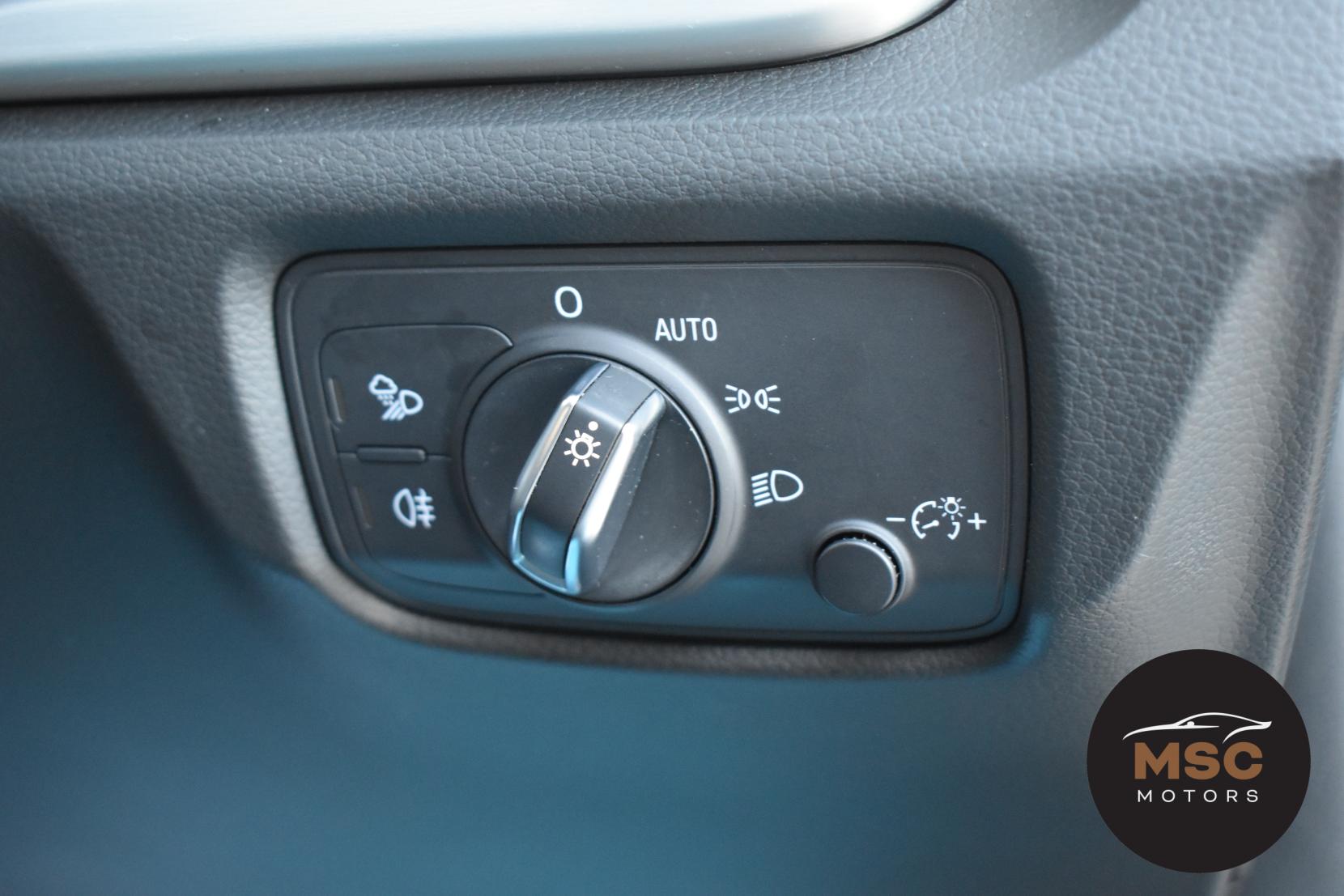 Audi A3 1.4 TFSI CoD S line Sportback 5dr Petrol Manual Euro 6 (s/s) (150 ps)