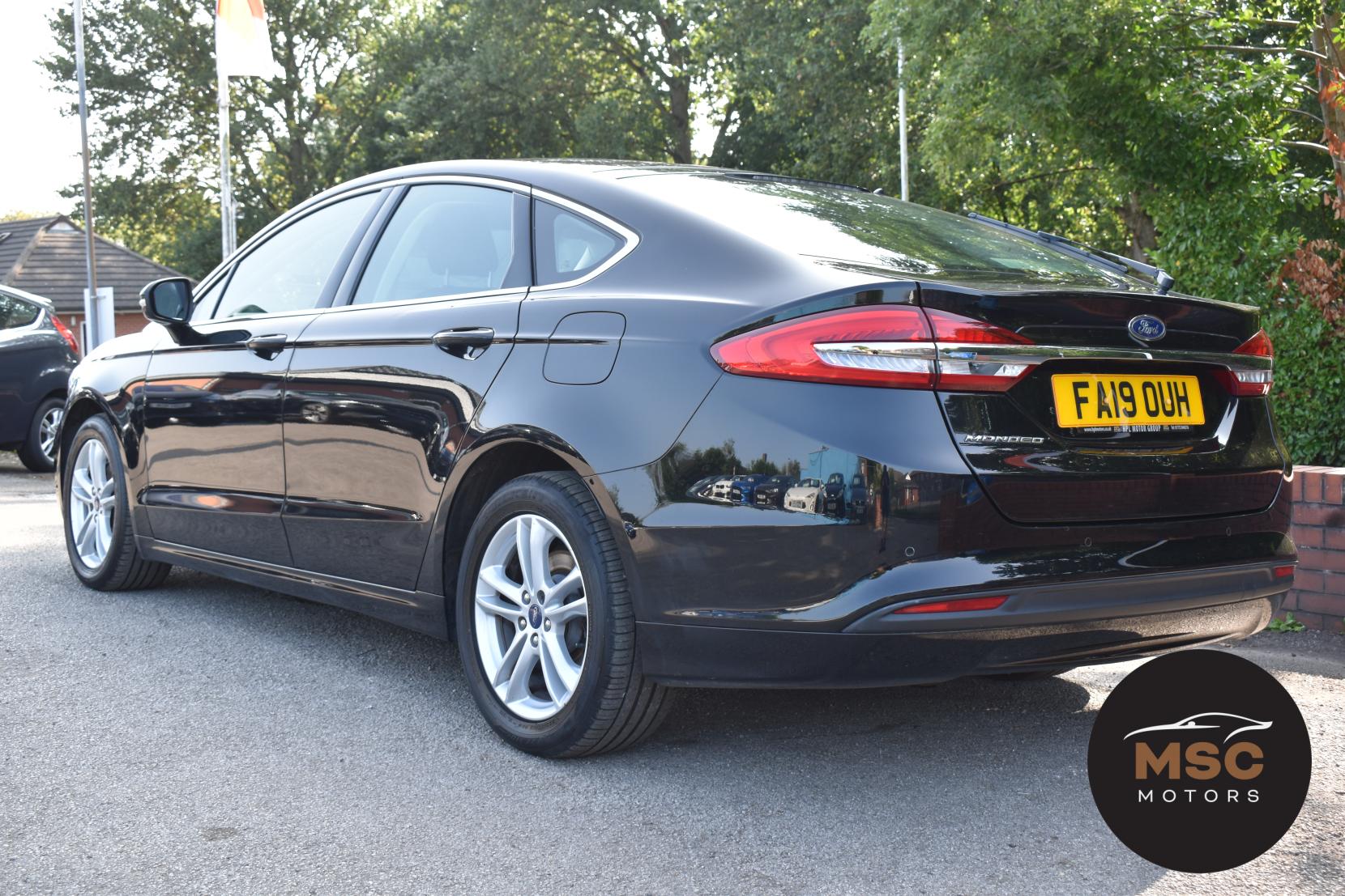 Ford Mondeo 2.0 EcoBlue Zetec Edition Hatchback 5dr Diesel Manual Euro 6 (s/s) (150 ps)