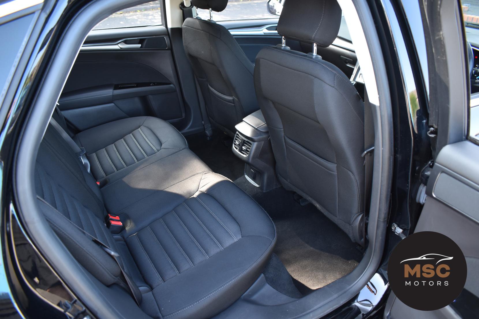 Ford Mondeo 2.0 EcoBlue Zetec Edition Hatchback 5dr Diesel Manual Euro 6 (s/s) (150 ps)