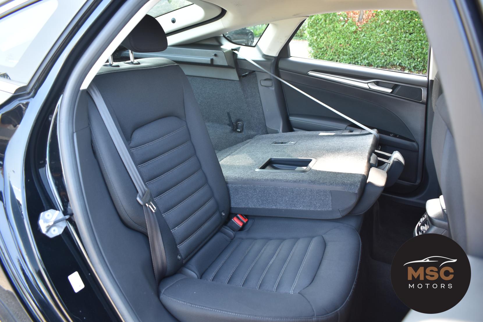 Ford Mondeo 2.0 EcoBlue Zetec Edition Hatchback 5dr Diesel Manual Euro 6 (s/s) (150 ps)