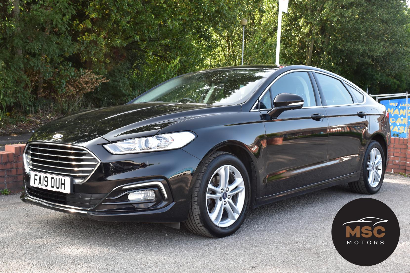 Ford Mondeo 2.0 EcoBlue Zetec Edition Hatchback 5dr Diesel Manual Euro 6 (s/s) (150 ps)