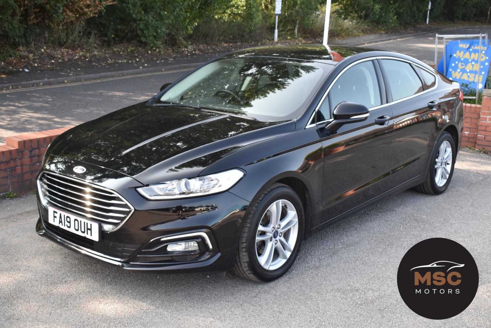 Ford Mondeo 2.0 EcoBlue Zetec Edition Hatchback 5dr Diesel Manual Euro 6 (s/s) (150 ps)