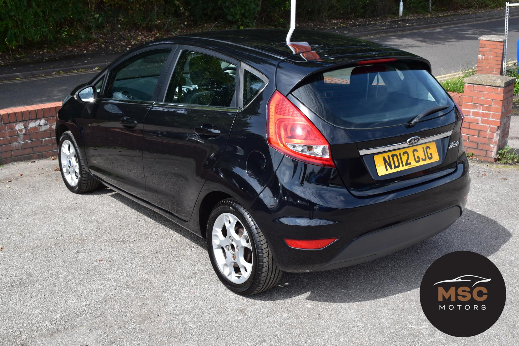 Ford Fiesta 1.25 Zetec Hatchback 5dr Petrol Manual (129 g/km, 81 bhp)