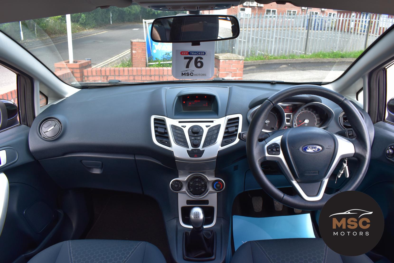 Ford Fiesta 1.25 Zetec Hatchback 5dr Petrol Manual (129 g/km, 81 bhp)