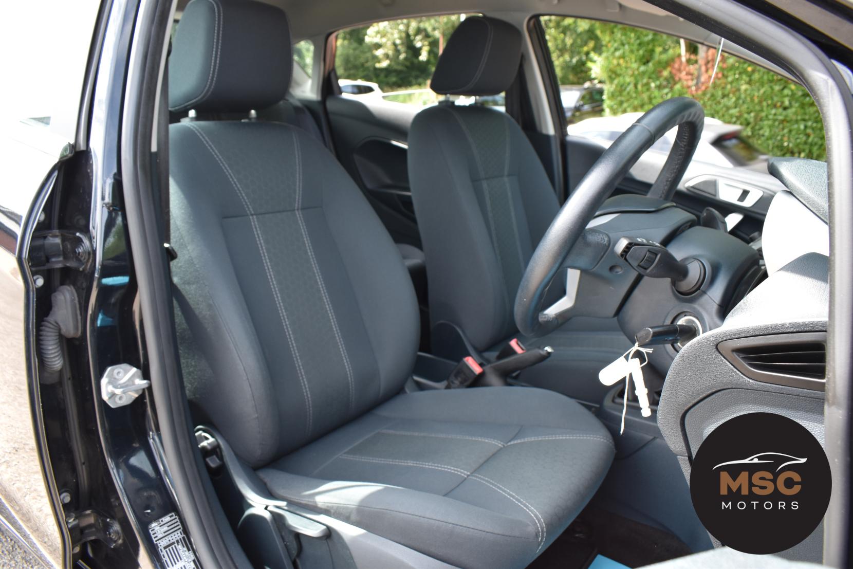 Ford Fiesta 1.25 Zetec Hatchback 5dr Petrol Manual (129 g/km, 81 bhp)