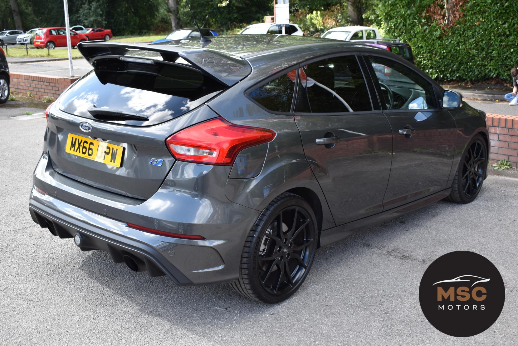 Ford Focus 2.3T EcoBoost RS Hatchback 5dr Petrol Manual AWD Euro 6 (s/s) (350 ps)