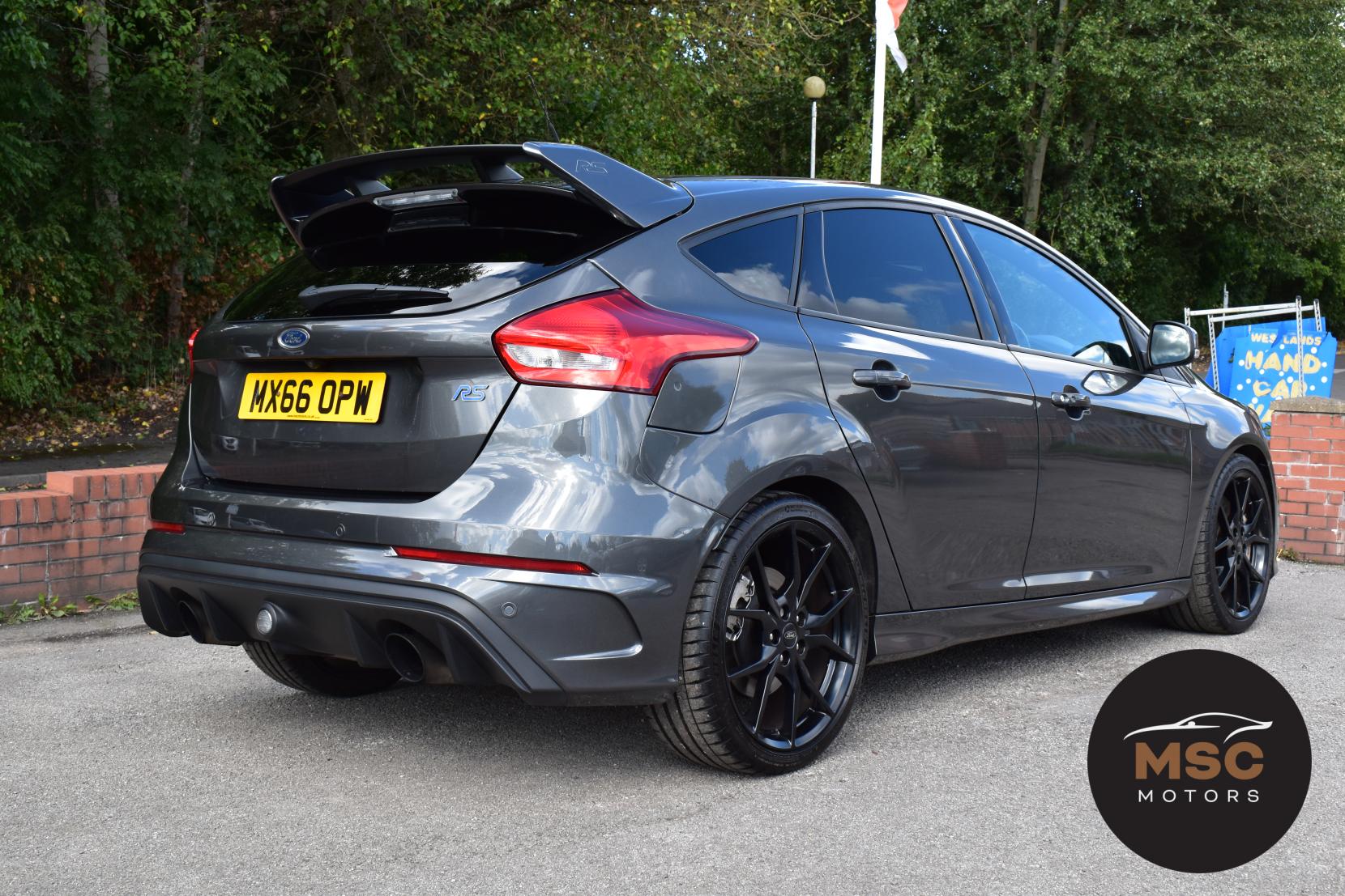 Ford Focus 2.3T EcoBoost RS Hatchback 5dr Petrol Manual AWD Euro 6 (s/s) (350 ps)