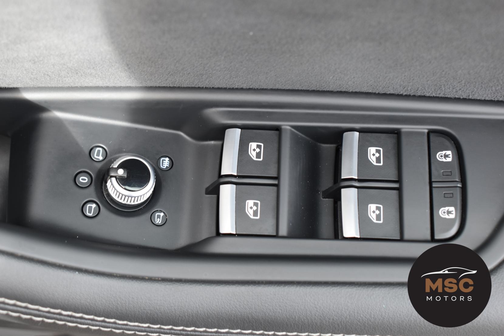 Audi RS4 Avant 2.9 TFSI V6 Carbon Black Estate 5dr Petrol Tiptronic quattro Euro 6 (s/s) (450 ps)