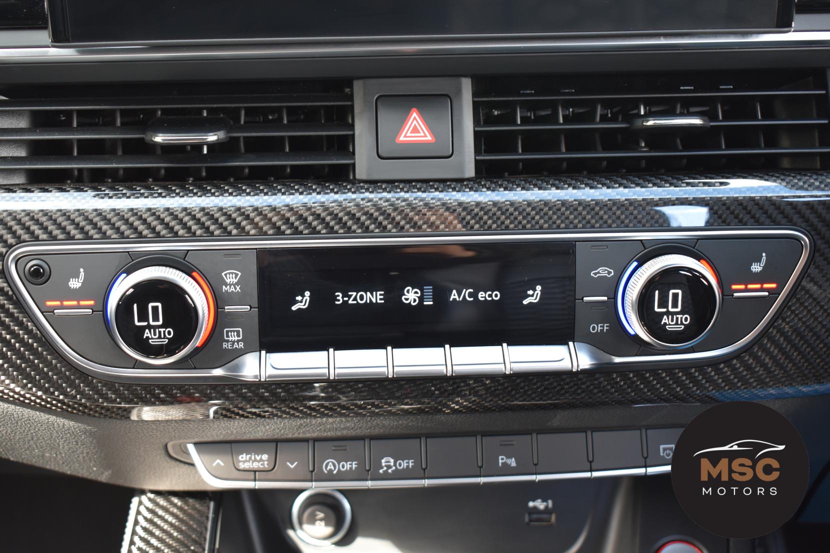 Audi RS4 Avant 2.9 TFSI V6 Carbon Black Estate 5dr Petrol Tiptronic quattro Euro 6 (s/s) (450 ps)