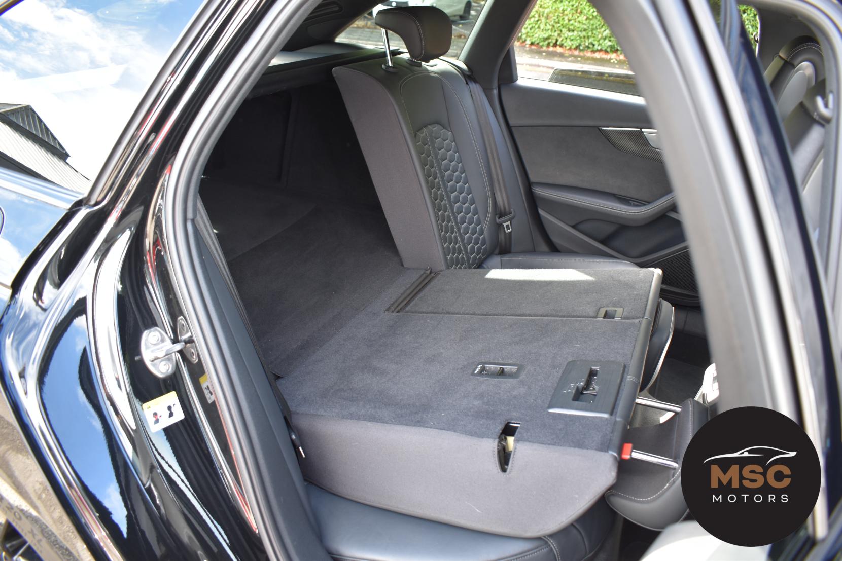 Audi RS4 Avant 2.9 TFSI V6 Carbon Black Estate 5dr Petrol Tiptronic quattro Euro 6 (s/s) (450 ps)
