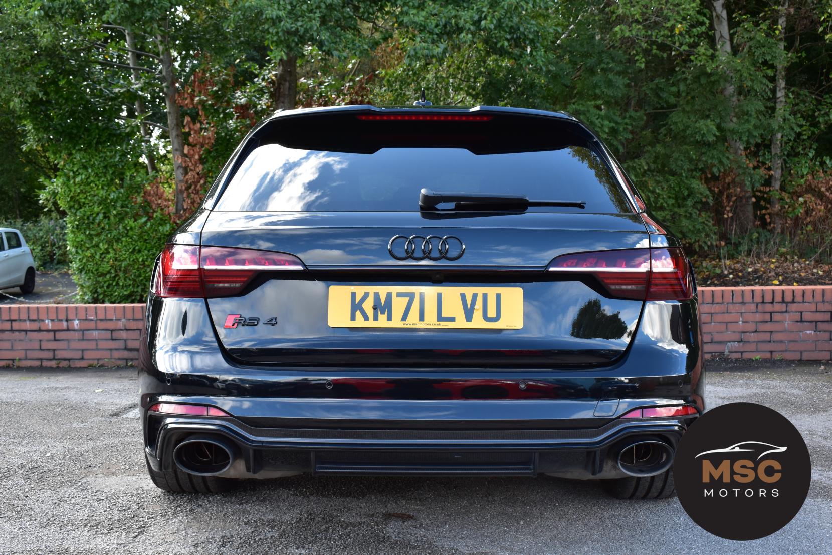 Audi RS4 Avant 2.9 TFSI V6 Carbon Black Estate 5dr Petrol Tiptronic quattro Euro 6 (s/s) (450 ps)