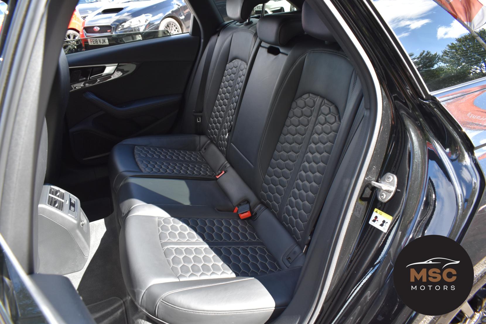 Audi RS4 Avant 2.9 TFSI V6 Carbon Black Estate 5dr Petrol Tiptronic quattro Euro 6 (s/s) (450 ps)